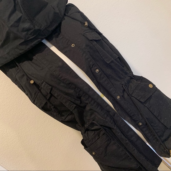 Love Tree Forever 21 Black utility vest 🖤 - Picture 1 of 7